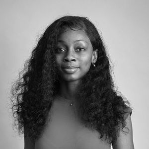 Meet your Posher, Eleana-diadem